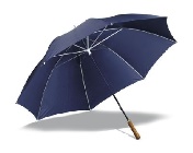 Velký deštník s kovovou tyčí a dřevěnou rukojetí 