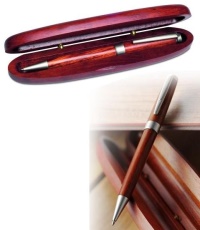 Dřevěné kuličkové pero